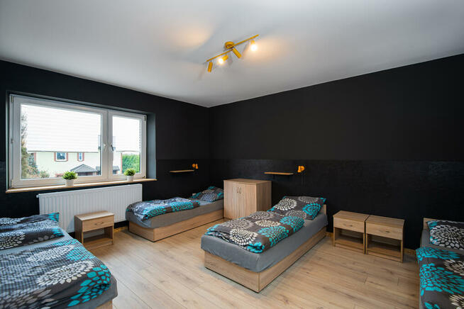 Mieszkanie 7-osobowe z dwoma pokojami (3os. + 4os.) ZABRZE