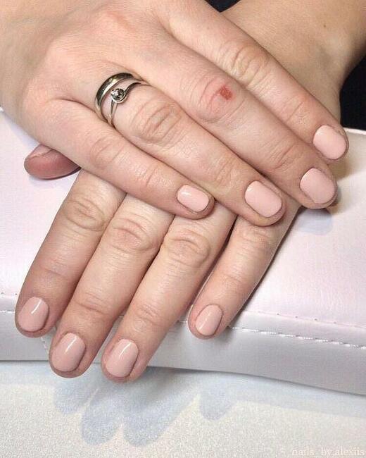 Manicure hybrydowy/stylizacja paznokci