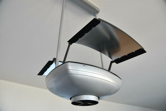 Lampa wisząca typu Zenith firmy ERCO - unikat