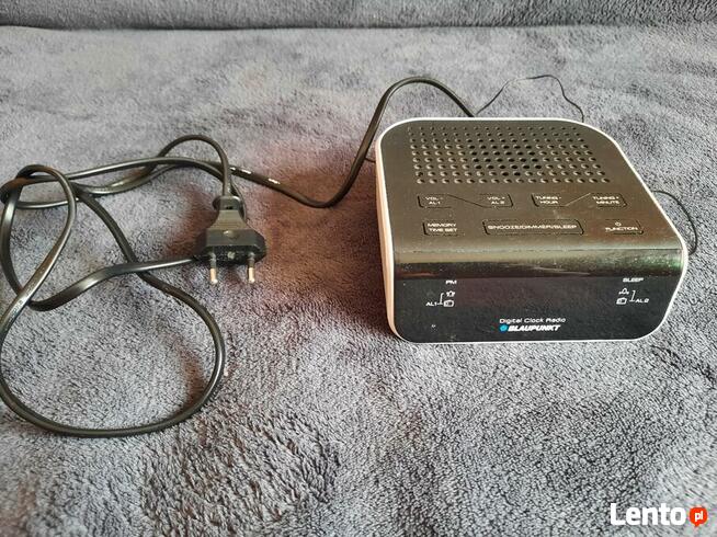 Sprzedam radiobudzik Blaupunkt CR5WH