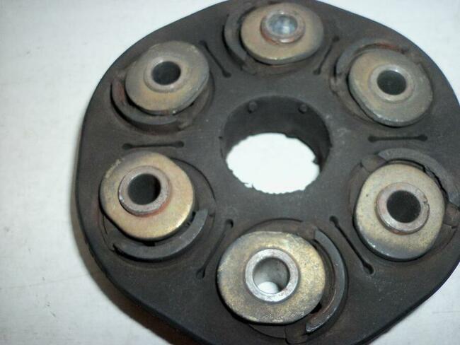 Przegub elastyczny wału mercedes C CLK E 202/210/208