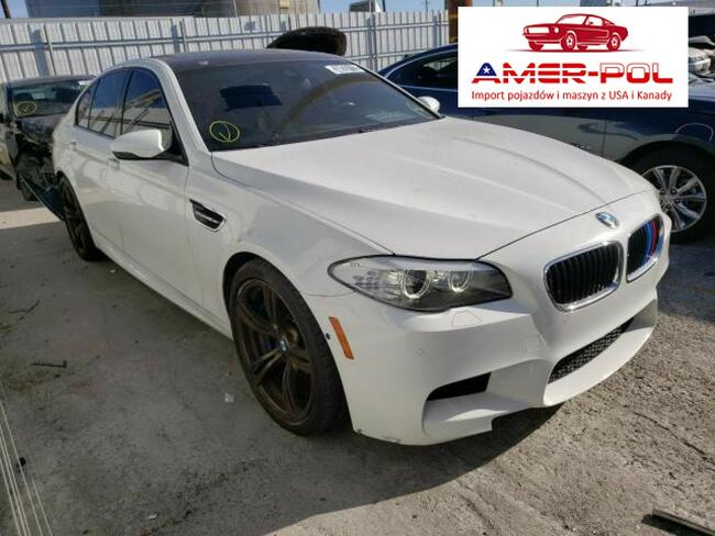 BMW M5 2013, 4.4L, od ubezpieczalni