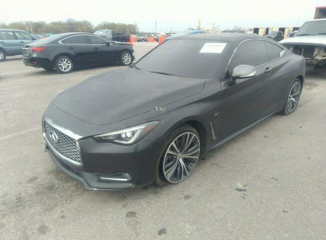 Infiniti Q60 2017, 2.0L, po kradzieży
