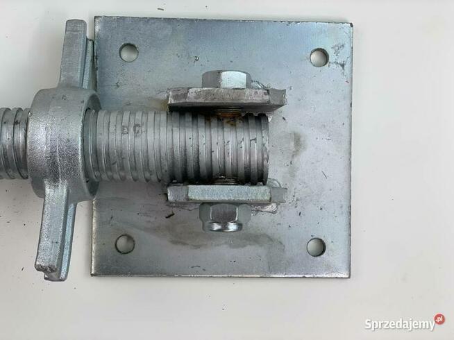 Stopa uchylna ramy rusztowania