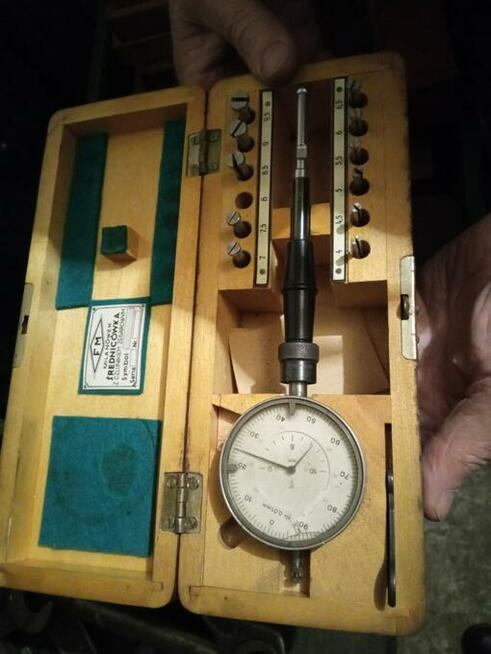 Kupię narzędzia pomiarowe suwmiarki mikrometry