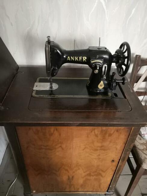 Maszyna do szycia ANKER WARKE z 1928 roku. Antyk