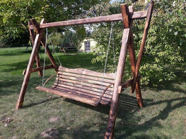 Huśtawki dla dzieci ogrodowe porządnie wykonane