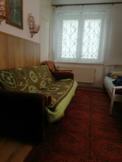 Wynajmę mieszkanie firmie w Pionkach