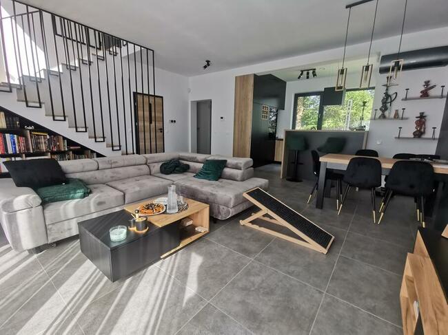 Malowanie mieszkania domu Łódź ZREMONTUJ MICHAŁ DANHOFER