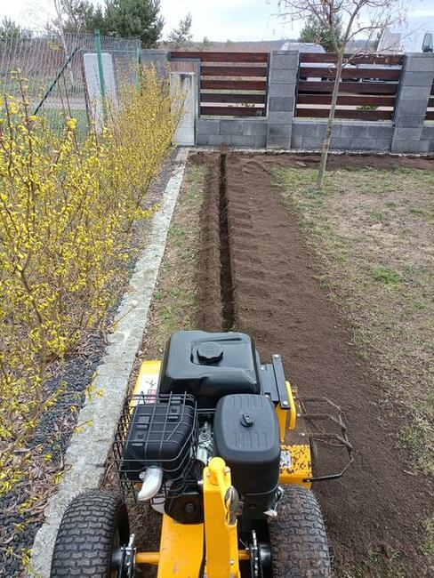 Usługa koparką łańcuchową wykop liniowy