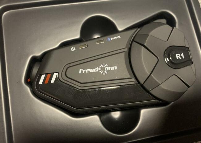 Interkom motocyklowy FreedConn R1 Plus radio kamera