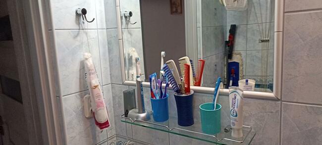 Sprzedam elementy wyposażenia łazienki