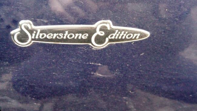 Rover- znaczki modelu 75 z nową taśmą wklejoną -są też inne ?