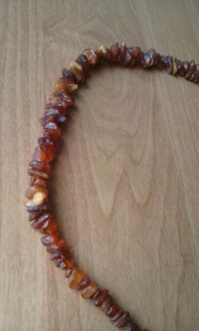 Naszyjnik z bursztynów bałtyckich bursztynowy