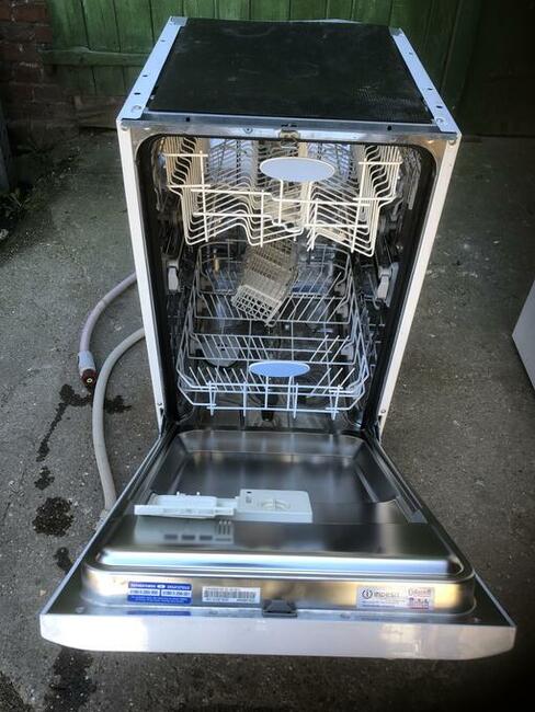 Zmywarka Indesit 44,5 cm Szer.