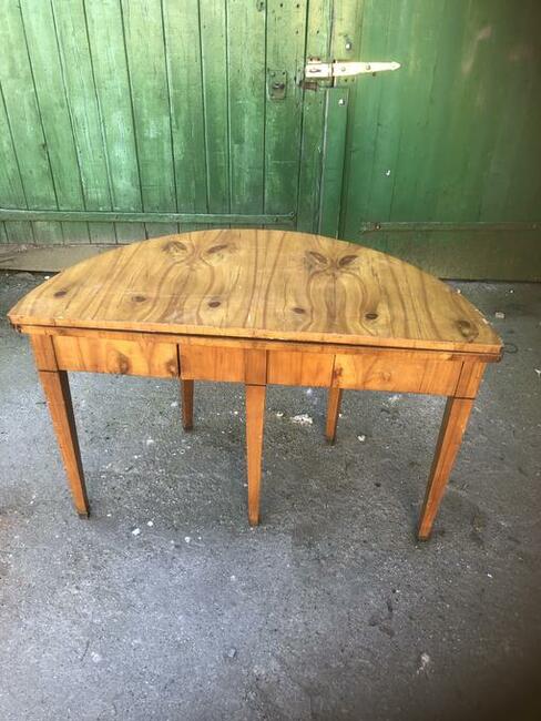 Stolik drewniany rozkładany