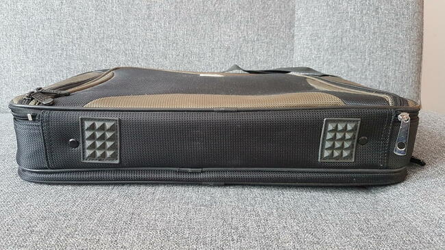 Sprzedam torbę na laptopa Natec 17,3 cala