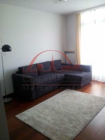 Przestronne trzy pokoje w aparatmebtowcu