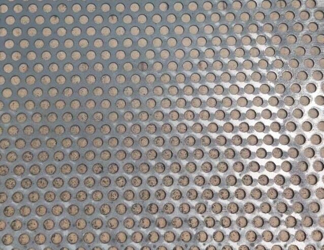 Blacha perforowana #1,5x500x1000 ocynk Qg 10-30