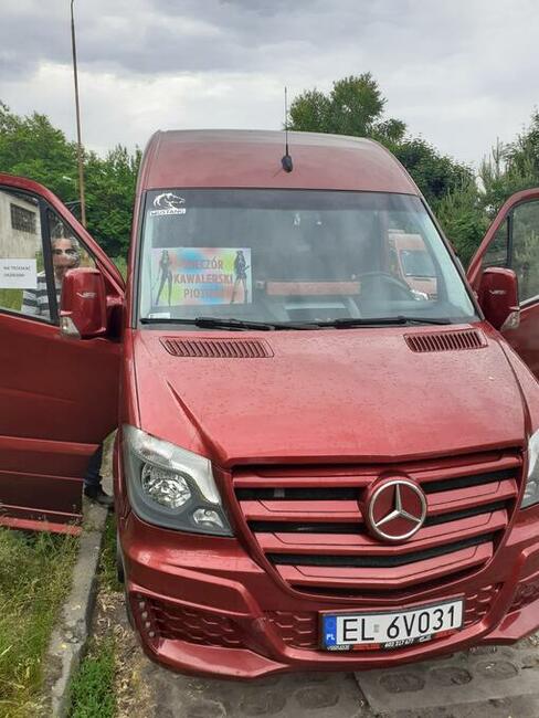 Przewozy pracownicze , szkolne , wycieczki , przewóz osób