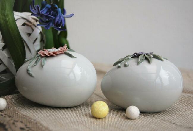 Jajko pisanka kwiaty relief porcelana Ćmielów vintage