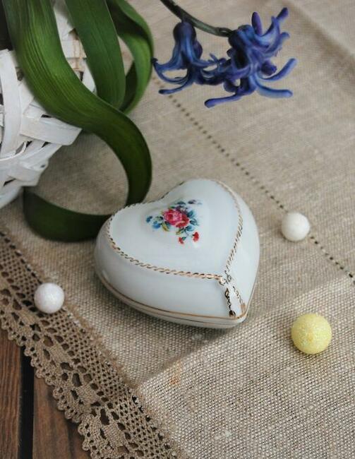 Puzderko szkatułka serce porcelana Ćmielów vintage
