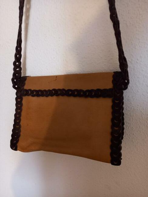 Skórzana torebka damska na ramię.Skóra naturalna.