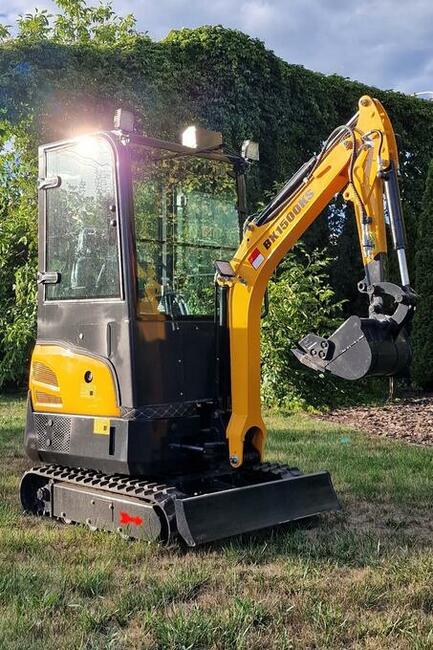 Mini Koparka Berger Kraus BK1500KS z kabiną osprzętem YANMAR