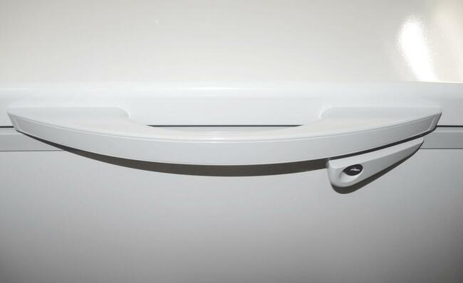 Dostępna nowa zamrażarka klapowa XF-650A