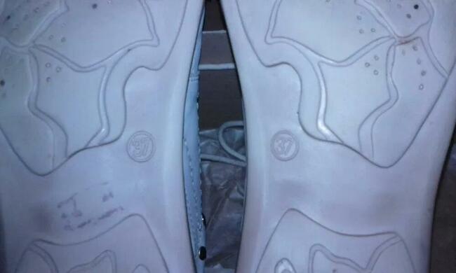 Półbuty skórzane firmy Lesta rozmiar 37 kolor białobeżowy