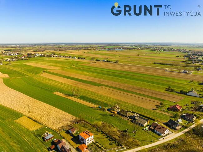 Działki budowlane w malowniczej lokalizacji