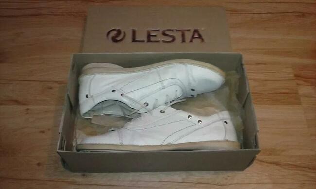 Półbuty skórzane firmy Lesta rozmiar 37 kolor białobeżowy