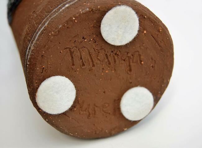 Wiking, ozdobna butelka ceramiczna Marga Bourelius, Szwecja