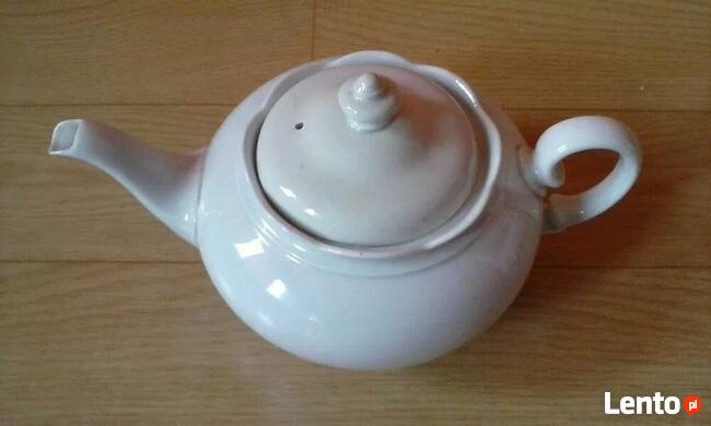 Porcelanowy imbryk do herbaty firmy Wawel z czasów PRL