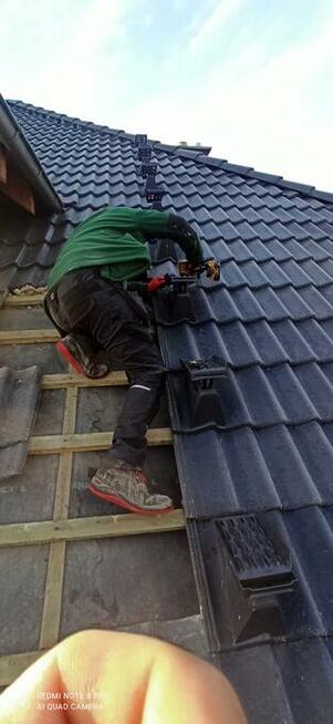 Naprawa izolacji poddasza kuna na dachu