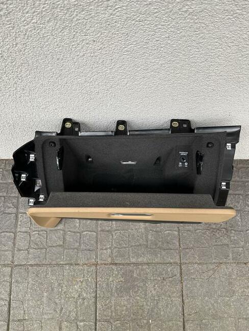 Schowek pasażera Porsche macan kompletny konsoli deski 95b
