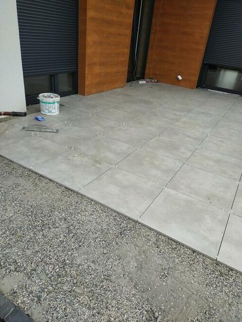 Układanie kostki brukowej