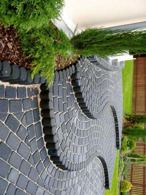 Układanie kostki brukowej