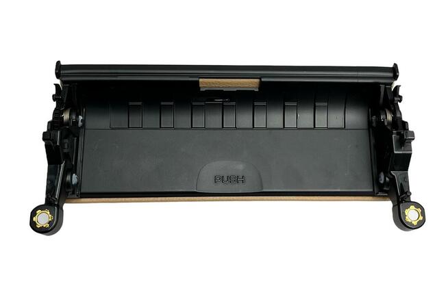 95B858100 Osłona klapka zapalniczki popielniczki drzwiczki