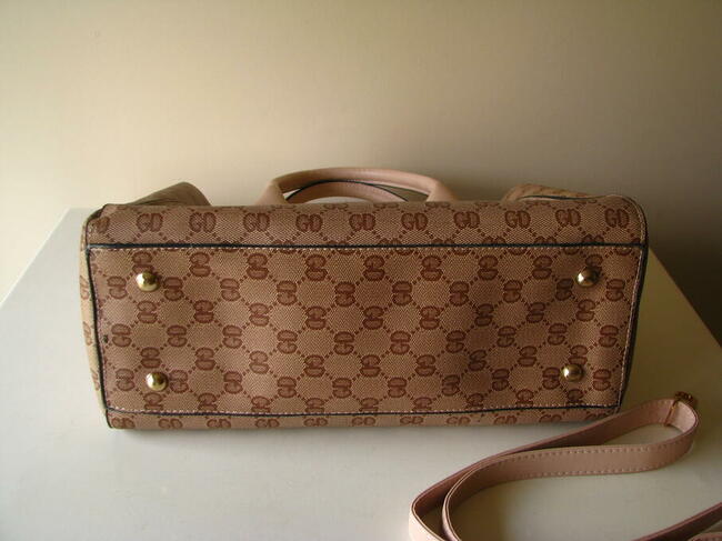 Elegancka torebka na ramię i do ręki