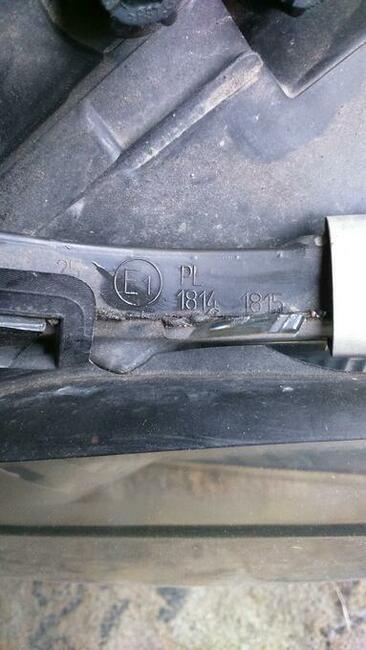 Mercedes CLS w 219 - Reflektory przód