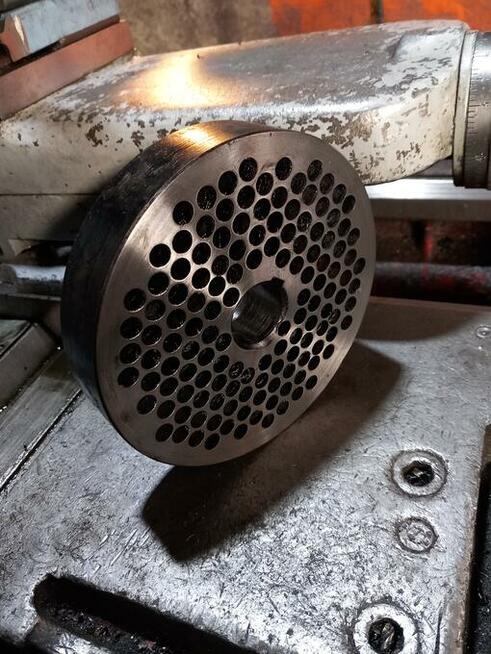 Pelleciarki ,matrycę, rolki.