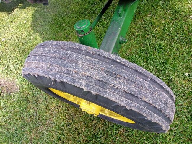 Traktor John Deere Lanz 300 1968 r. 30 KM