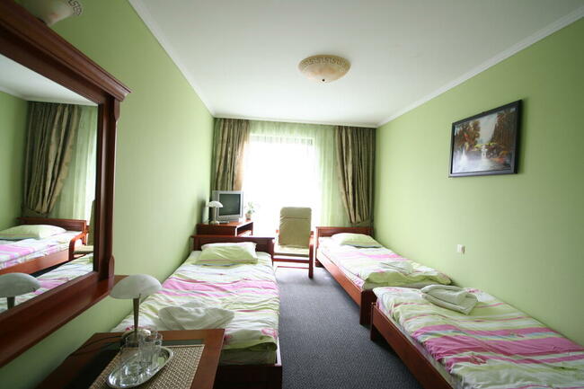 kelnerki ,panie do sprzątania