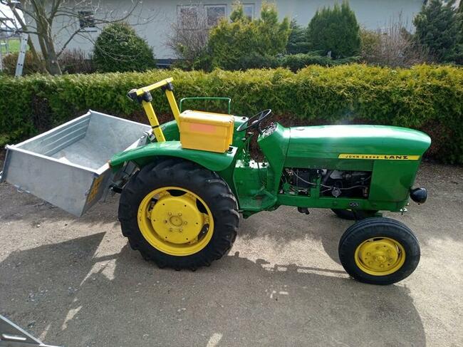 Traktor John Deere Lanz 300 1968 r. 30 KM