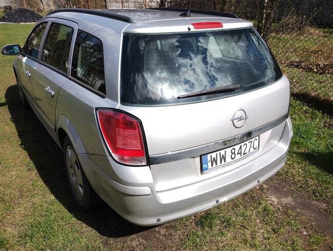 Sprzedam Opla Astre 2.0D 2006r