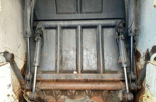 Mercedes Econic 1829 śmieciarka ZOELLER Semat 16m3 EURO 5