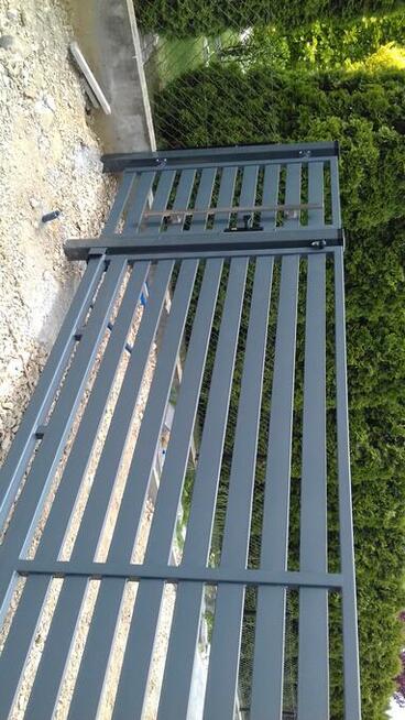 Bramy przesuwne oraz skrzydłowe