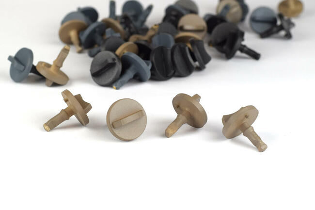 2x Klips kołek spinka zatrzask pokrywy foteli Viano Vito 639