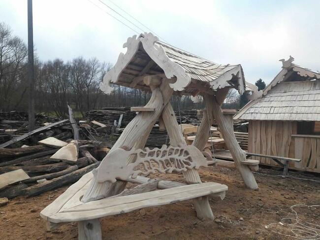 Ręcznie Rzeźbiona Altana Ogrodowa Rękodzieło wyprzedaż